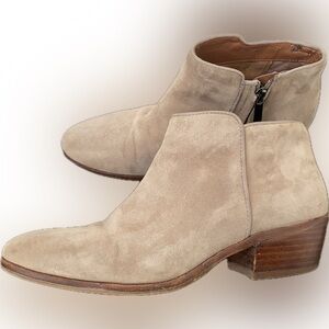 Sam Edelman Beautiful Light Beige Soft Suede Ankle Boots Size 7